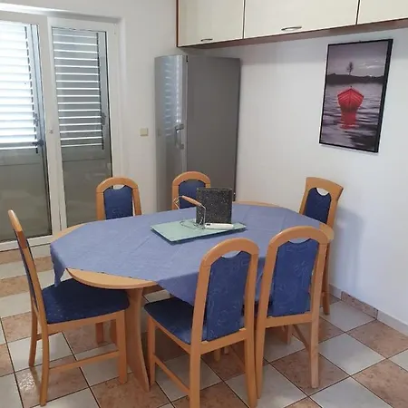 Comfort With Big Balcony - Apartment Zadar